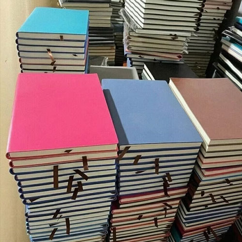 实体倒闭3.8元清仓 文具笔记本日记本本子 实体倒闭3.8元清仓 文具笔记本日记本本子